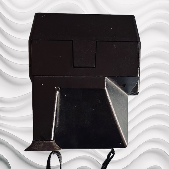 Vintage Polaroid 600 Sun600 LMS Instant Film Camera in Silver and Black, Works. - Picture 6 of 10